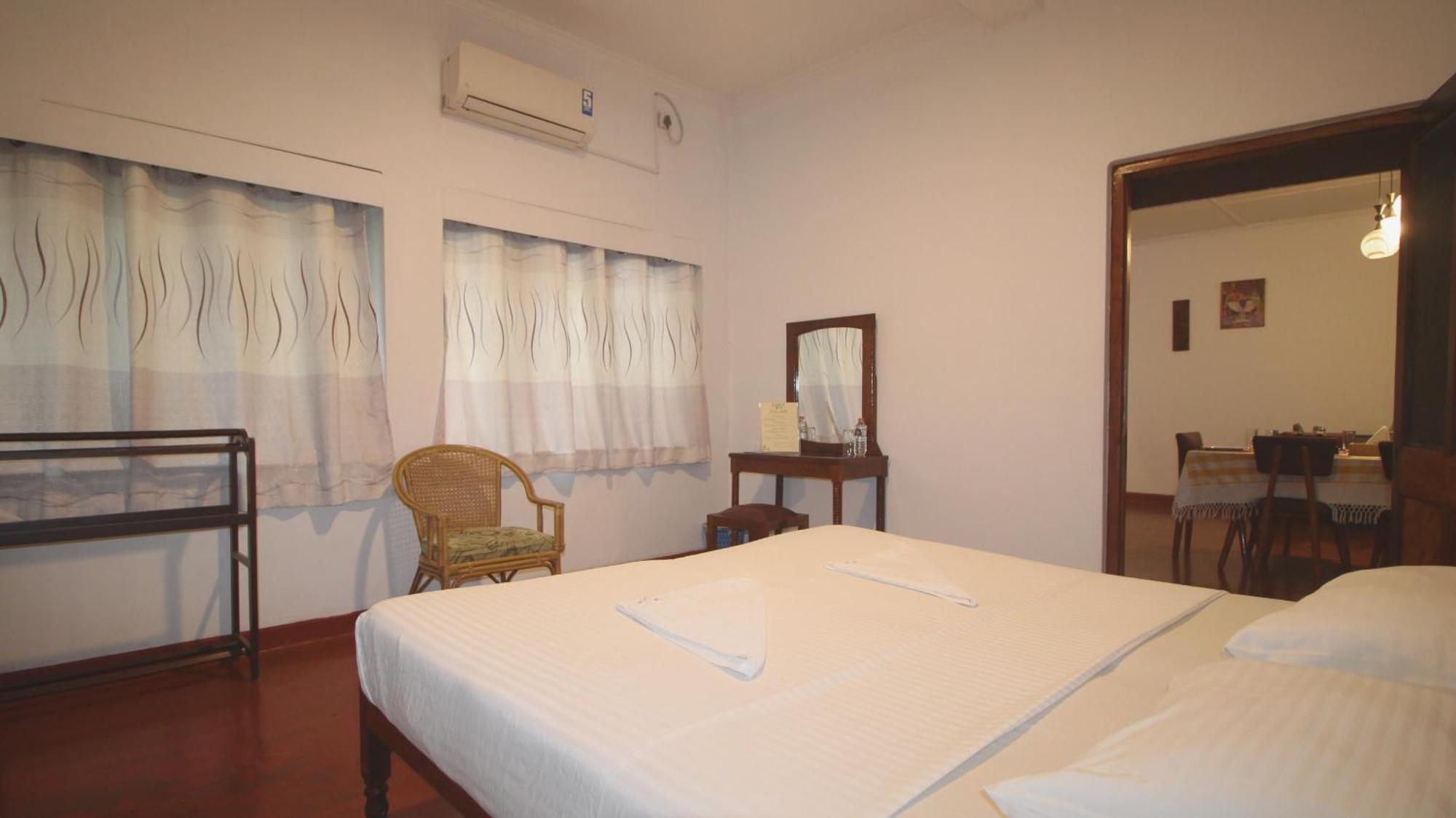 Kandy Boutique Villa By Fortuna Bungalows Dış mekan fotoğraf