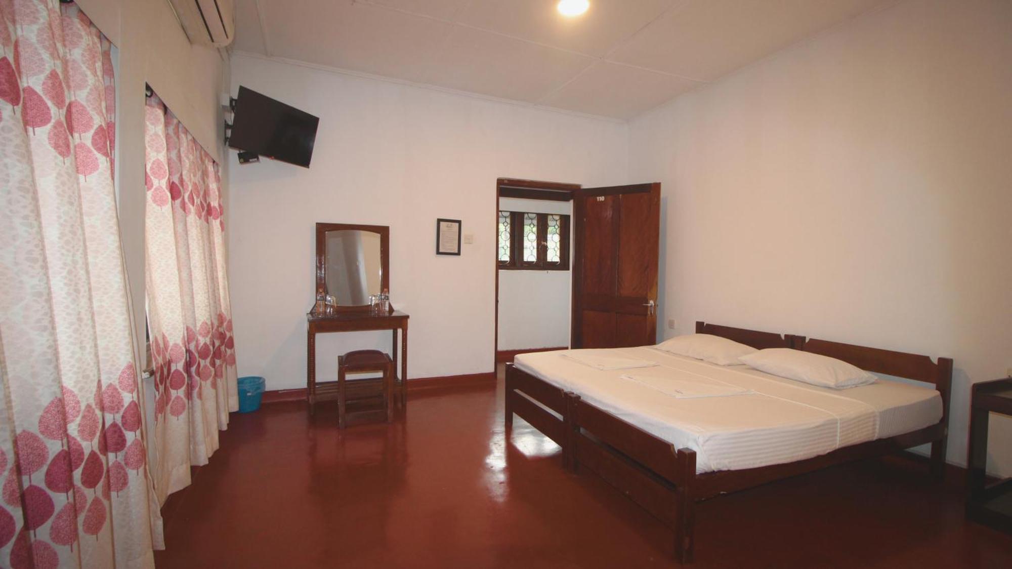 Kandy Boutique Villa By Fortuna Bungalows Dış mekan fotoğraf